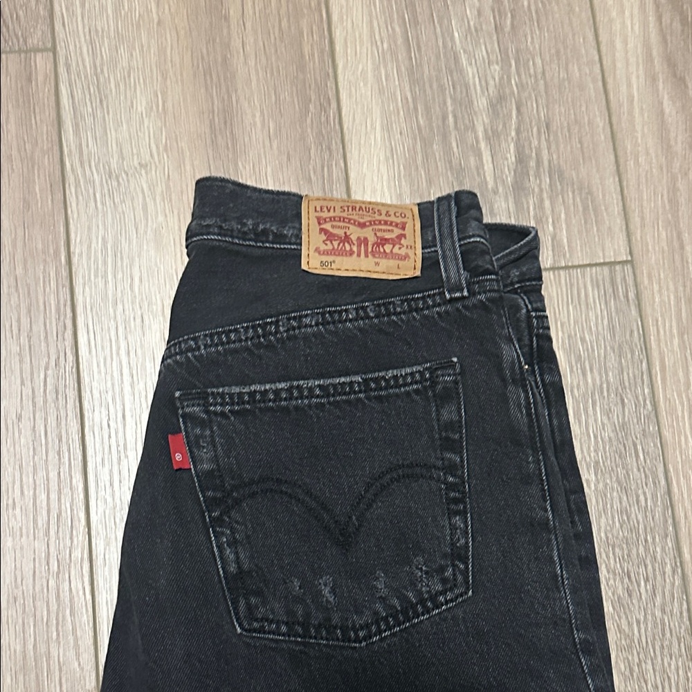 Levi's Men's Dark Gray Straight Jeans
